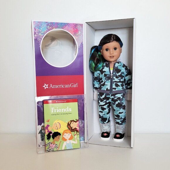 American Girl Truly Me Street Chic #89 18" Doll Brown Blue Green Hair BNIB - Picture 1 of 11